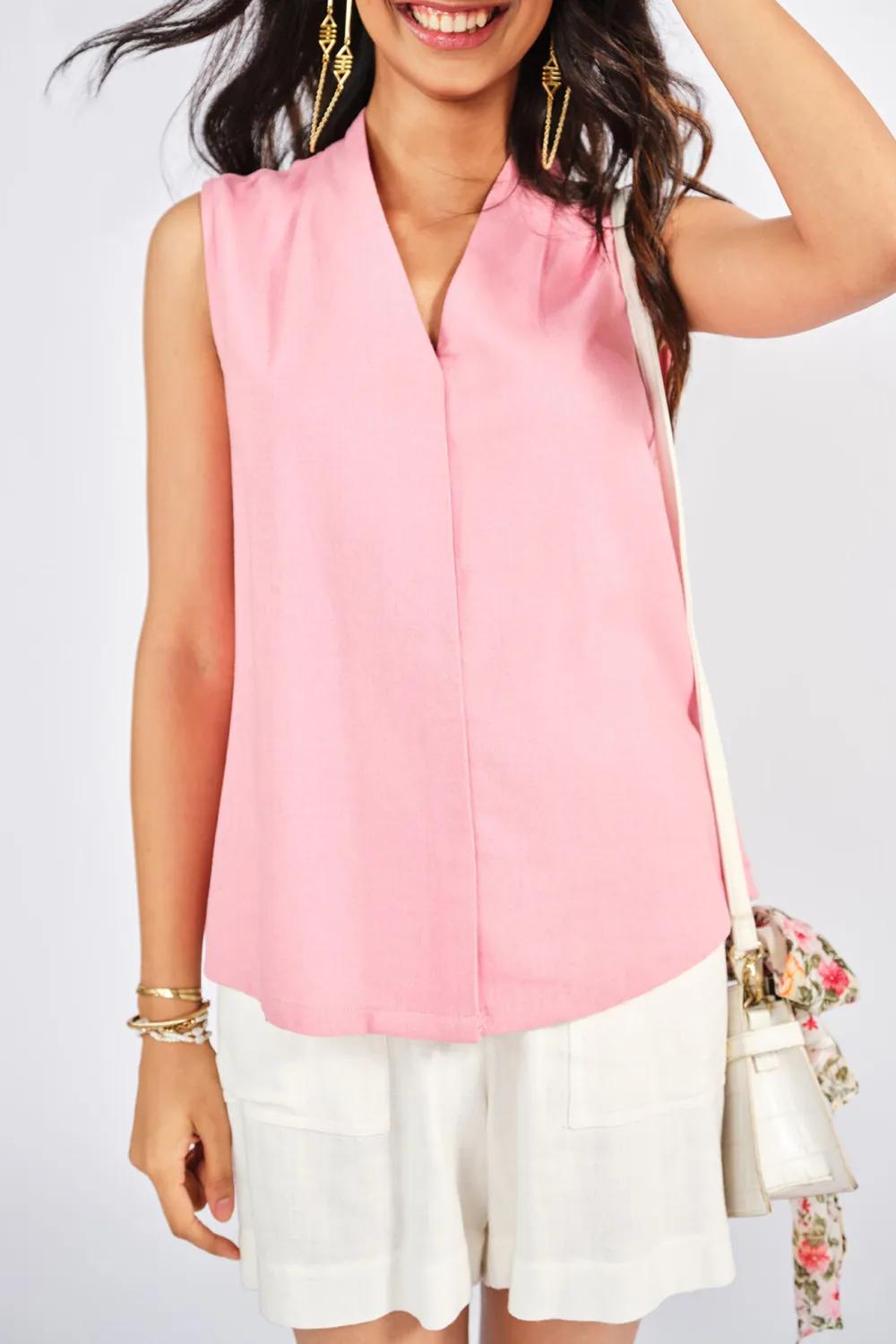 V-Neck The Poppy Pink  Top